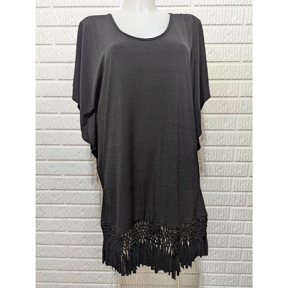 Dotti Women's Black Crew Neck Fringe Bottom Bat Sleeve Tunic Blouse Size Small